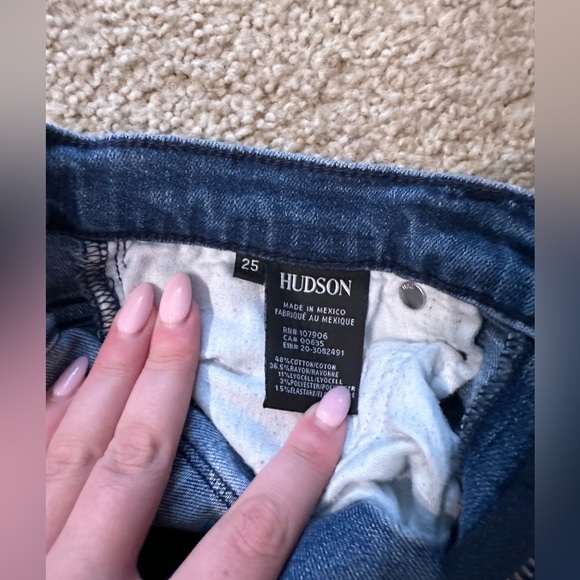 Hudson Nico Midrise Super Skinny - Picture 2 of 4